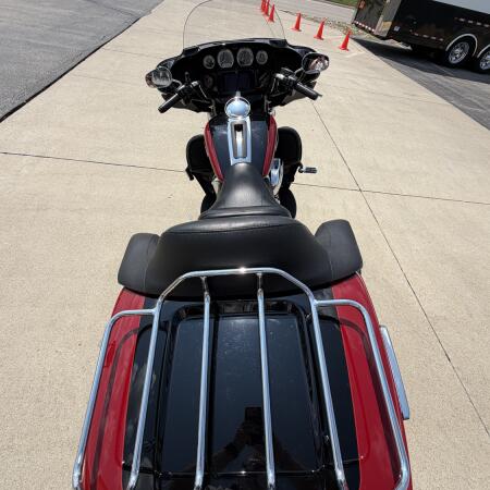 2021 Harley-Davidson® Ultra Limited Billiard Red/Vivid Black thumb 1