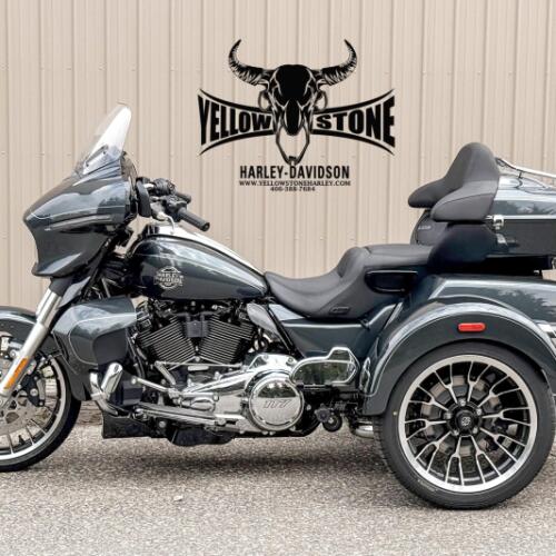 2026 Harley-Davidson® Street Glide 3 Limited Iron Horse Metallic thumb 0