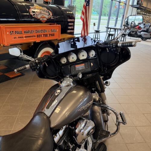 2014 Harley-Davidson Street Glide FLHX thumb 0