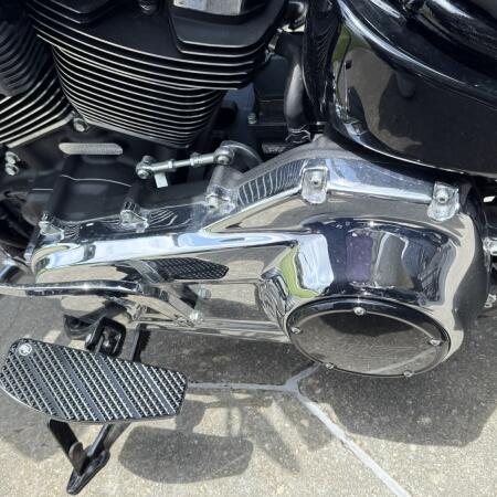 2025 Harley-Davidson® Low Rider™ ST thumb 1