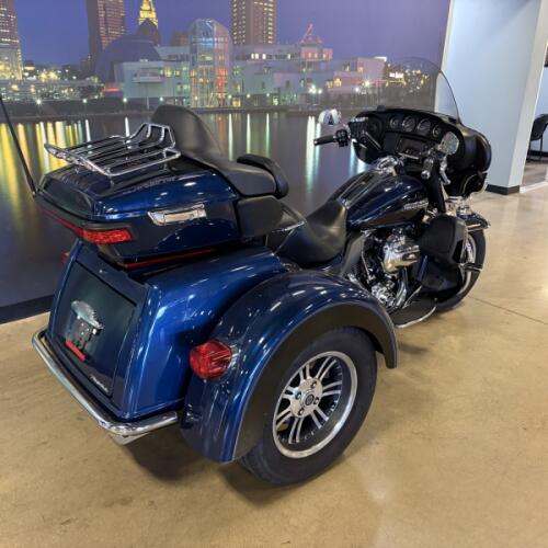 FLHTCUTG 2014 Tri Glide® Ultra thumb 0