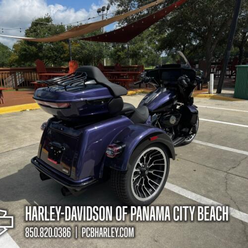 2026 Harley-Davidson® Street Glide 3 Limited thumb 3