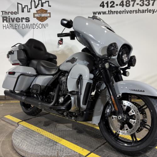 2024 Harley-Davidson® Ultra Limited Billiard Gray Trim Black thumb 2