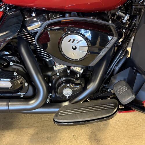 2026 Harley-Davidson® Street Glide 3 Limited FLHLT thumb 3