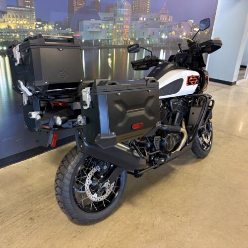 2026 Harley-Davidson® Pan America 1250 Limited RA1250L thumb 0