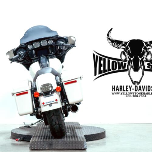 2023 Harley-Davidson® Street Glide® ST White Sand Pearl thumb 2