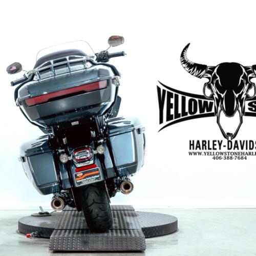 2026 Harley-Davidson® Road Glide Limited Iron Horse Metallic Chrome Trim thumb 2