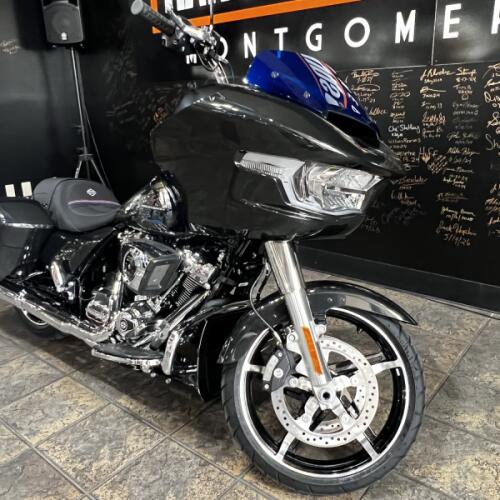 FLTRX 2026 Road Glide® thumb 2