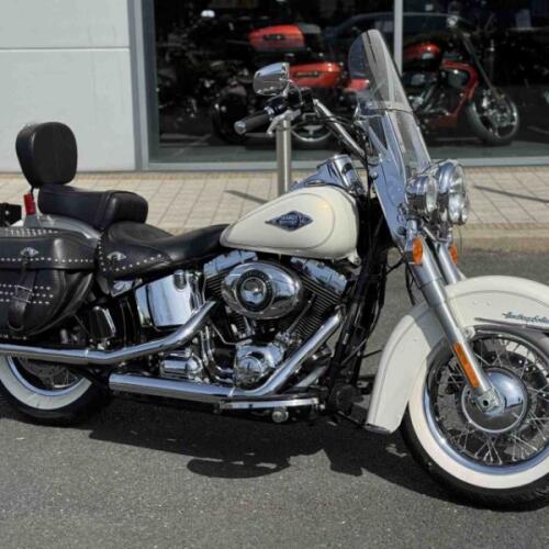 HARLEY-DAVIDSON HERITAGE SOFTAIL CLASSIC thumb 3