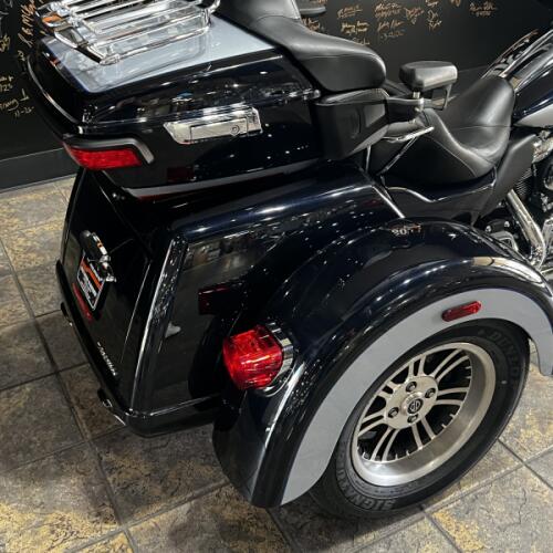 FLHTCUTG 2020 Tri Glide® Ultra thumb 0