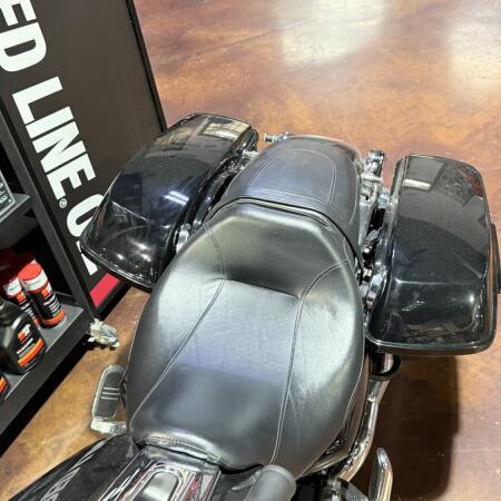 2015 Harley-Davidson® Street Glide® thumb 3
