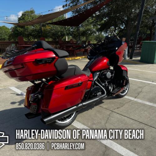 2026 Harley-Davidson® Road Glide Limited thumb 3