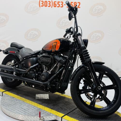 2023 Street Bob® 114 FXBBS thumb 2