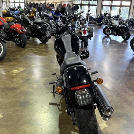 2023 Harley-Davidson® Low Rider® S thumb 1