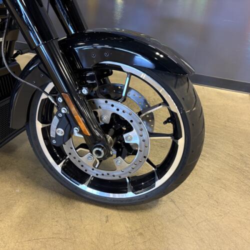 FLTRT 2026 Road Glide 3 thumb 2
