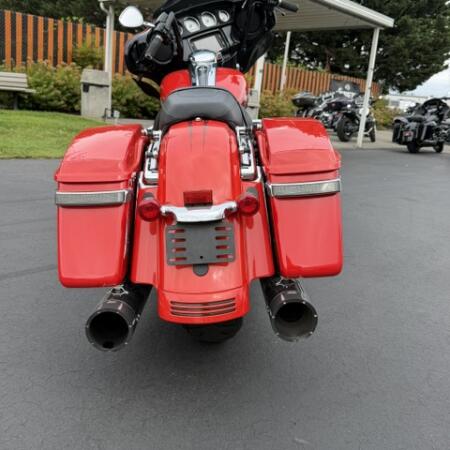 2017 Harley-Davidson® Street Glide® Special Custom Colour Laguna Orange thumb 1