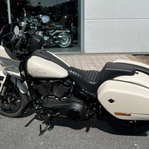 HARLEY-DAVIDSON LOW RIDER ST thumb 0