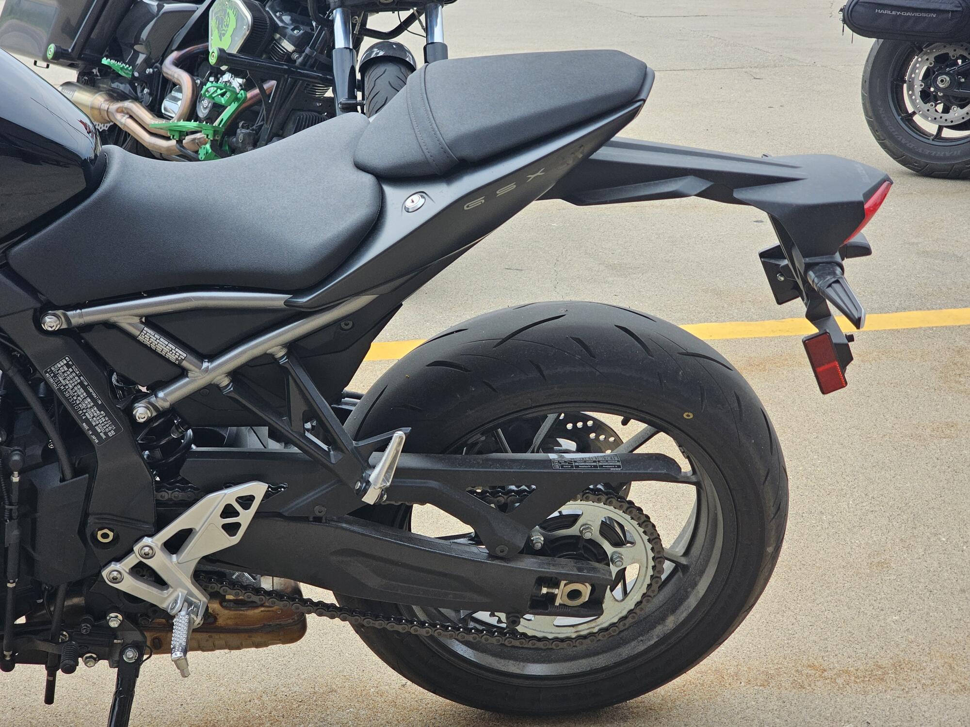 GSX800FRQM5 2025 GSX-8R, photo 16
