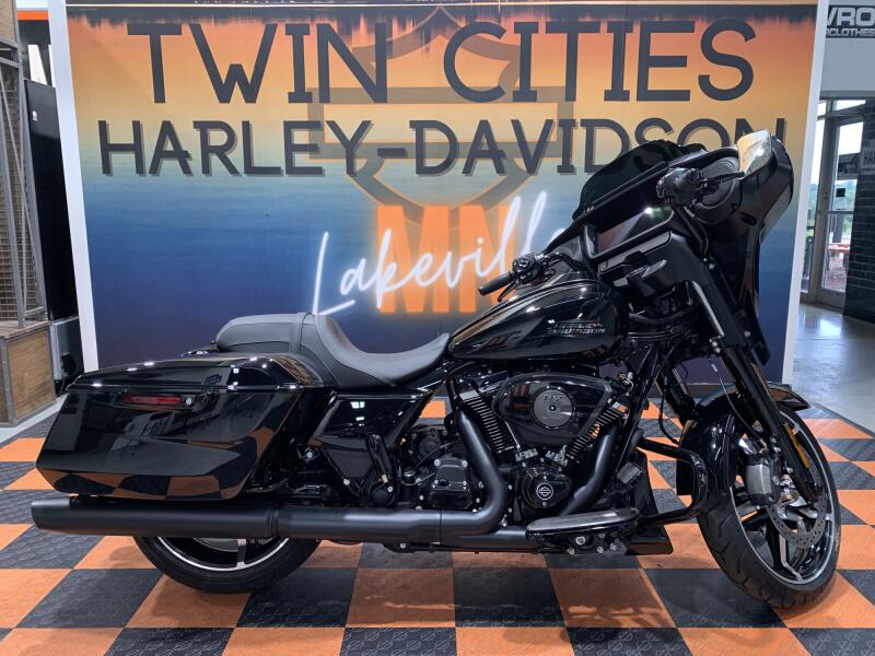 2026 Harley-Davidson Street Glide FLHX