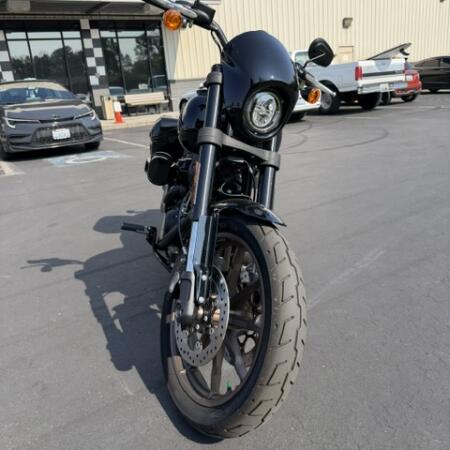 2022 Harley-Davidson® Low Rider® S Vivid Black thumb 3