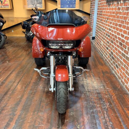 FLTRT 2024 Road Glide 3 thumb 1