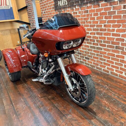 FLTRT 2024 Road Glide 3 thumb 2