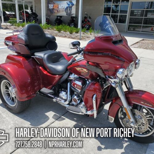 FLHTCUTGANV 2023 Tri Glide® Ultra - CERTIFIED PREOWNED HARLEY DAVIDSON!! thumb 2