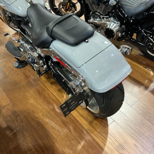 2025 Harley-Davidson Fat Boy® thumb 2