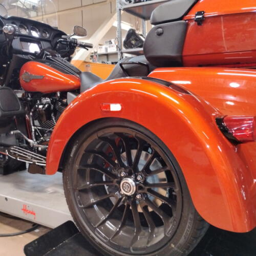 2025 Harley-Davidson® Tri Glide® Ultra thumb 1