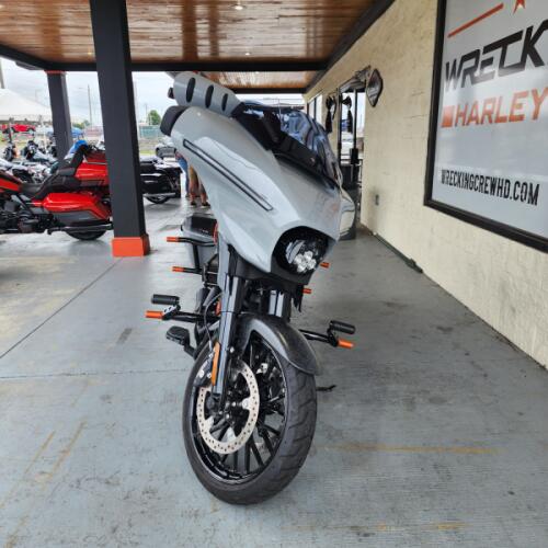 FLHX 2025 Street Glide™ thumb 2