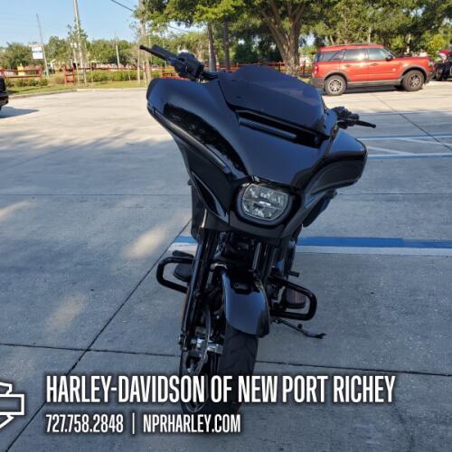 FLHX 2024 Street Glide® thumb 3