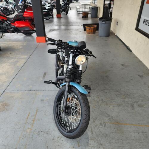 XL 1200N 2008 1200 Nightster® thumb 3
