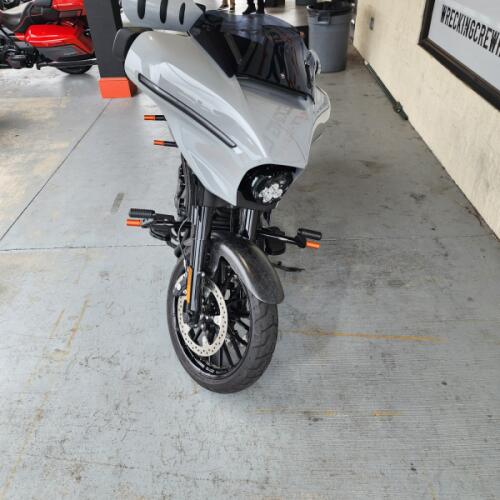 FLHX 2025 Street Glide™ thumb 3