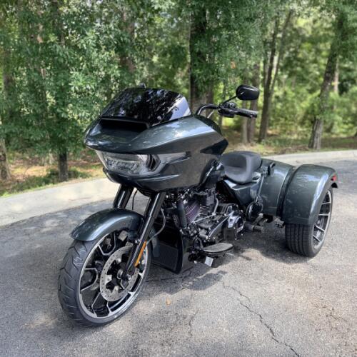 FLTRT 2026 Road Glide 3 thumb 2