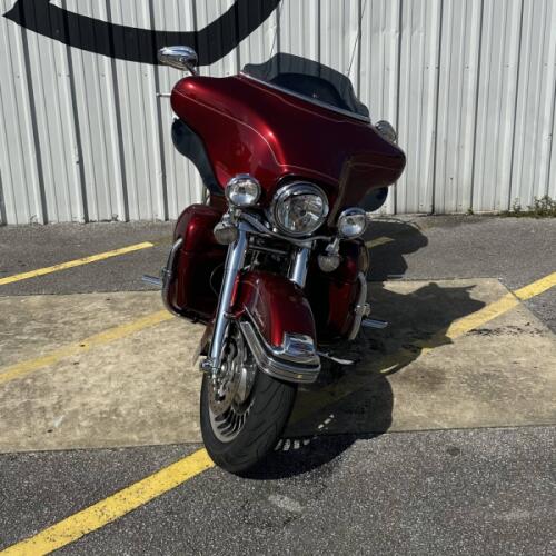 2009 Harley-Davidson® Electra Glide® Ultra Classic® Red Hot Sunglo thumb 3