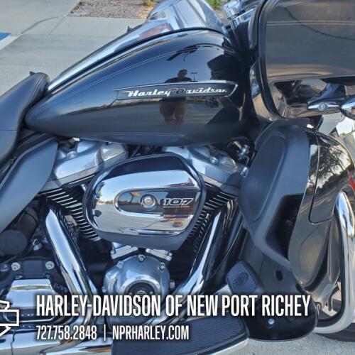 2018 Harley-Davidson® Road Glide® Ultra thumb 1