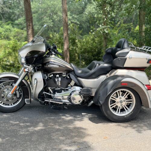 FLHTCUTG 2018 Tri Glide® Ultra thumb 0