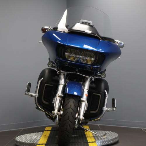 2022 Harley-Davidson® Road Glide® Reef Blue thumb 2