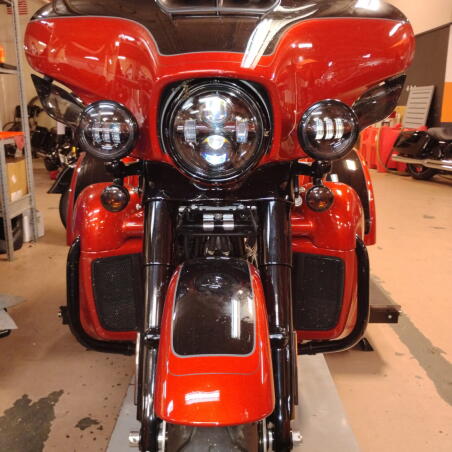 2025 Harley-Davidson® Tri Glide® Ultra thumb 2