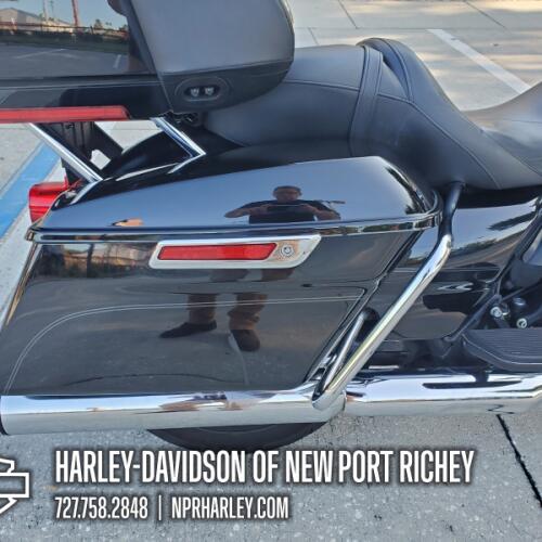 2018 Harley-Davidson® Road Glide® Ultra thumb 0