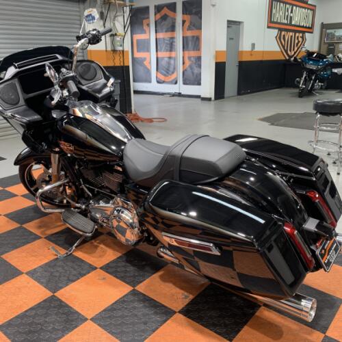 2026 Harley-Davidson Road Glide FLTRX thumb 1
