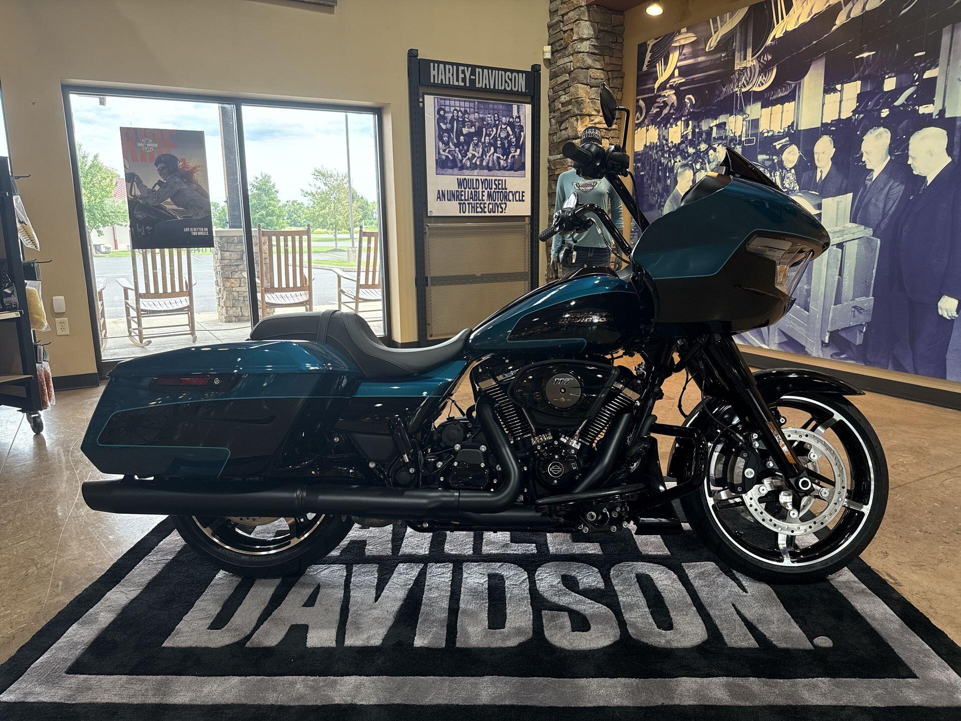 2026 FLTRX - ROAD GLIDE