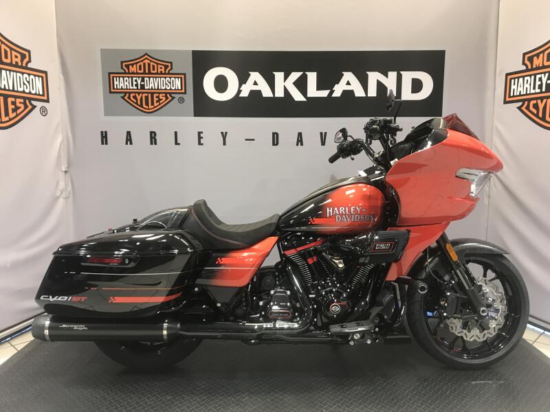 Harley-Davidson® CVO Road Glide ST 2026