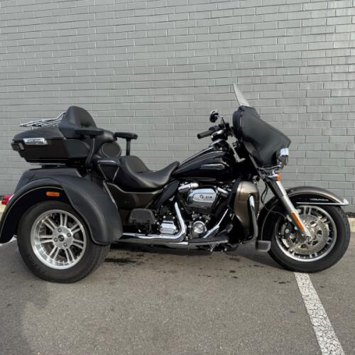 2020 FLHTCUTG TRI GLIDE ULTRA 114ci  thumb 3