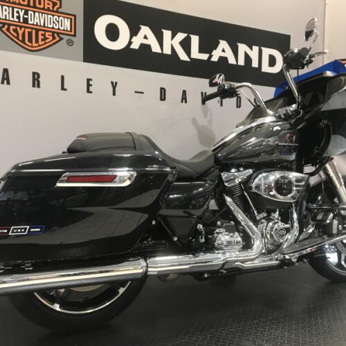 Harley-Davidson® Road Glide® 2026 thumb 3