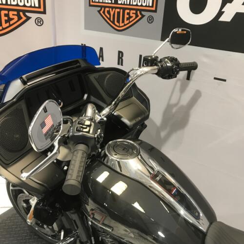 Harley-Davidson® Road Glide® 2026 thumb 2