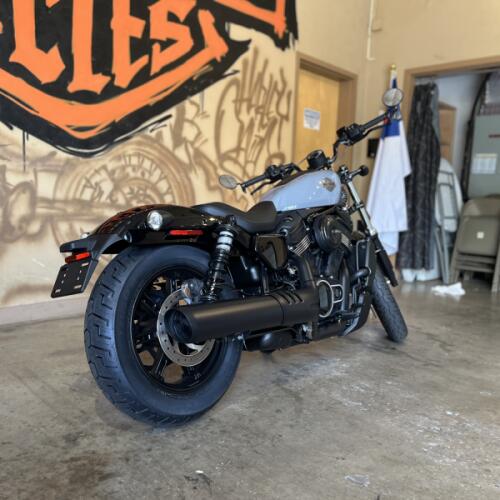 RH975 2026 Nightster® thumb 0