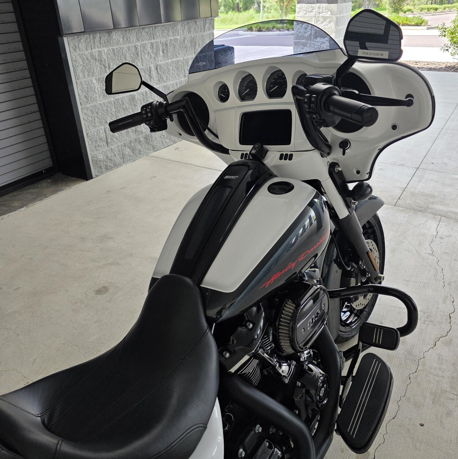 2023 Harley-Davidson® Street Glide® Special CUSTOM PAINT JOB, photo 7