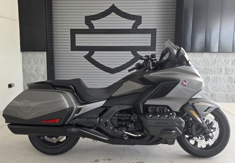 2026 Honda Gold Wing® Matte Silver