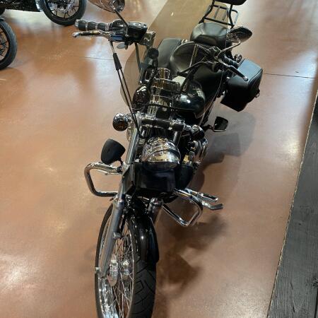 2008 Harley-Davidson® 1200 Custom XL1200C thumb 2